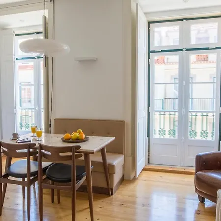 Plum Guide - Snapdragon Apartman Lisboa