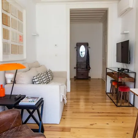 Apartman Plum Guide - Snapdragon *
